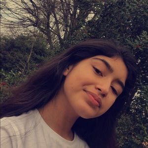 Meet your Posher, Melanie